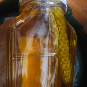 Honey with Honey Comb